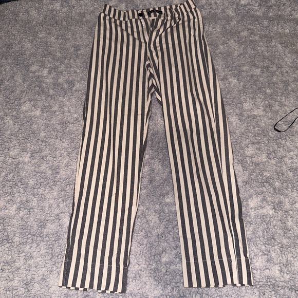 Brandy Melville Pants - Brandy Melville One Size (fits small) blue and white striped pants